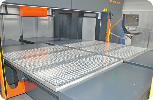 Vacuum table
